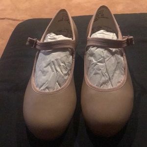 Capezio leather tap shoes